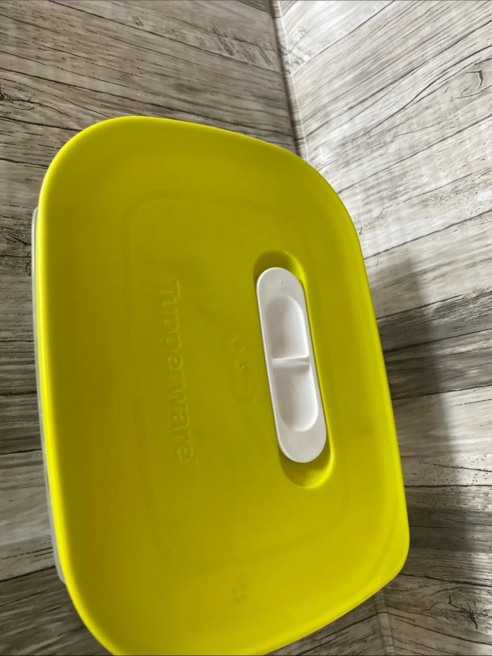 Tupperware used great